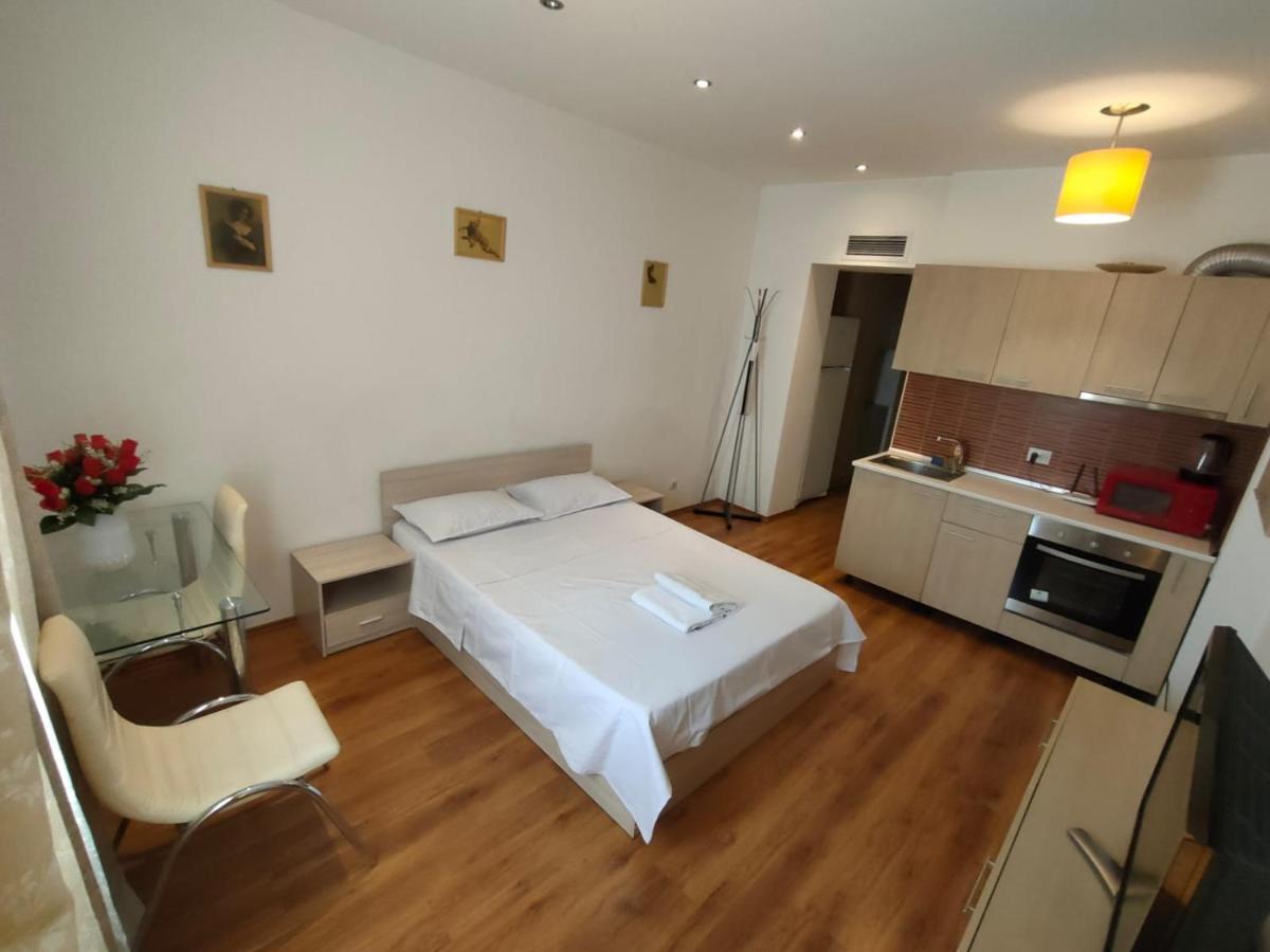 Easystay Flats Bukurešť Exteriér fotografie